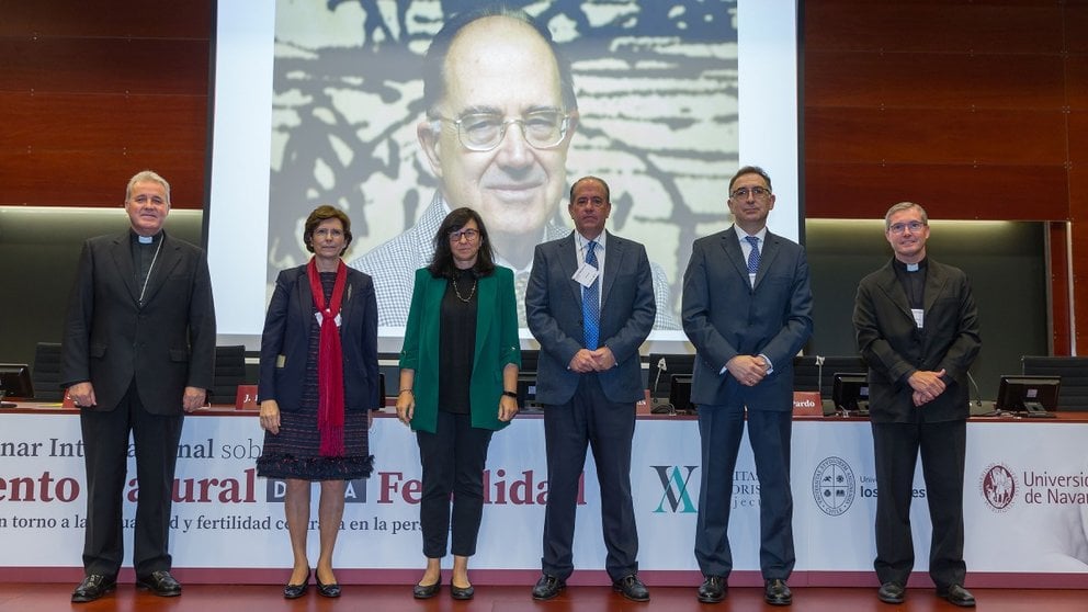 La Universidad de Navarra homenajea al profesor emérito Gonzalo Herranz, referente mundial de la ética médica. UNAV