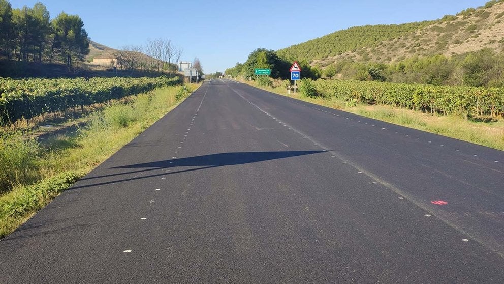 Tramo renovado de la carretera N-113 en el límite de Navarra con La Rioja. GOBIERNO DE NAVARRA