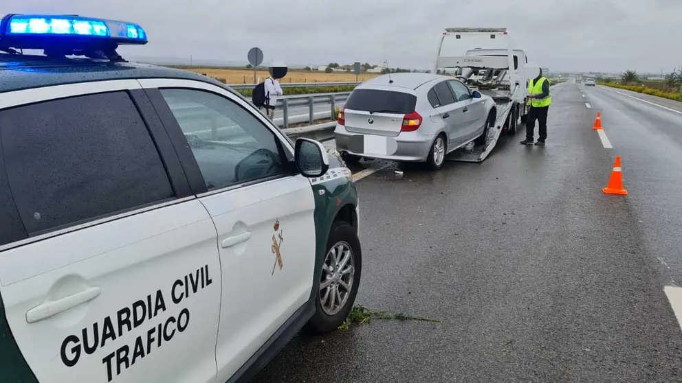 Accidente de tráfico ocurrido en Fontellas en el que ha resultado herido un niño de 7 años. GUARDIA CIVIL