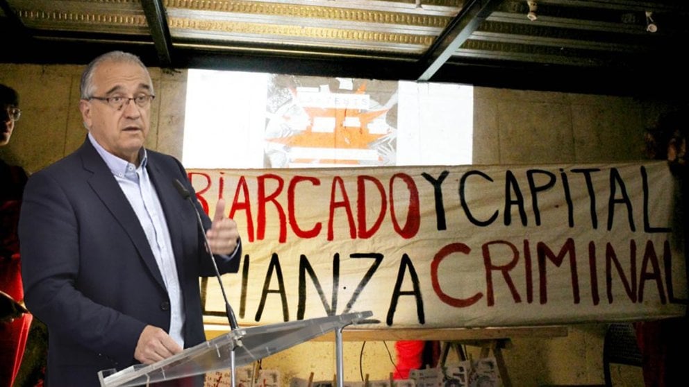Enrique Maya, alcalde de Pamplona, en un fotomontaje con una de las pancartas de la obra que se ha programado en el Teatro Gayarre de Pamplona este miércoles.