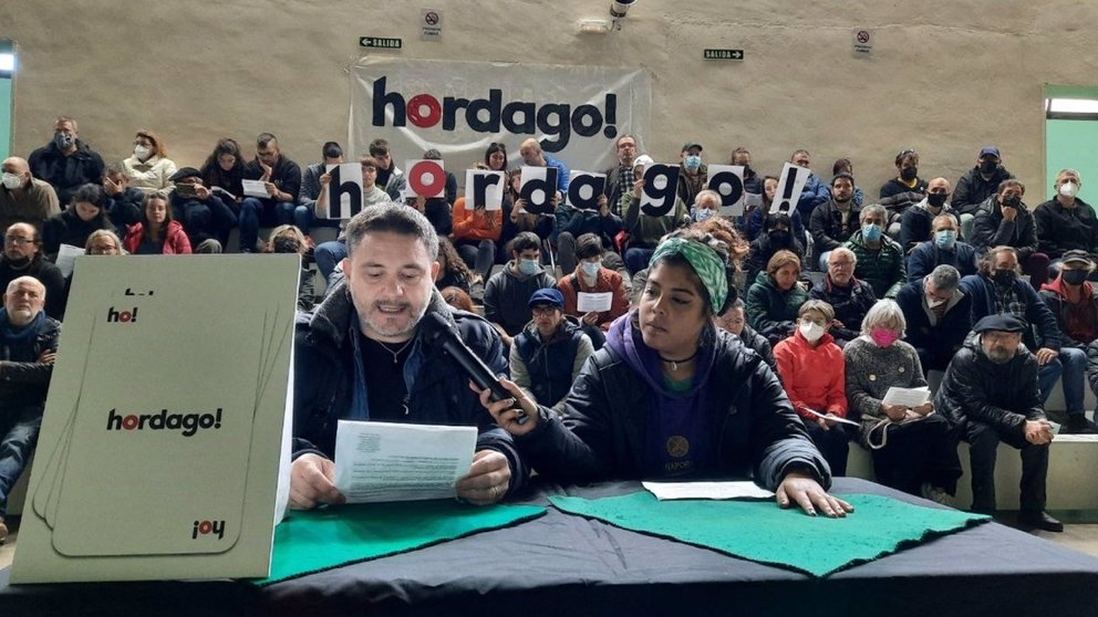 Acto de presentación en Cortes de la iniciativa Hordago. CEDIDA