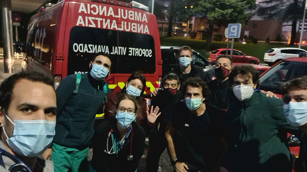 Eduardo López, pediatra intensivista en la UCIP del Hospital Universitario 12 de Octubre en la intervención en Pamplona de un transporte ECMO.