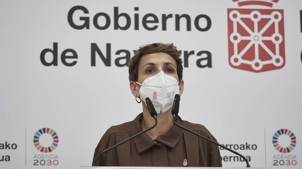 La presidenta del Gobierno de Navarra, María Chivite, en una rueda de prensa. Eduardo Sanz/Europa Press