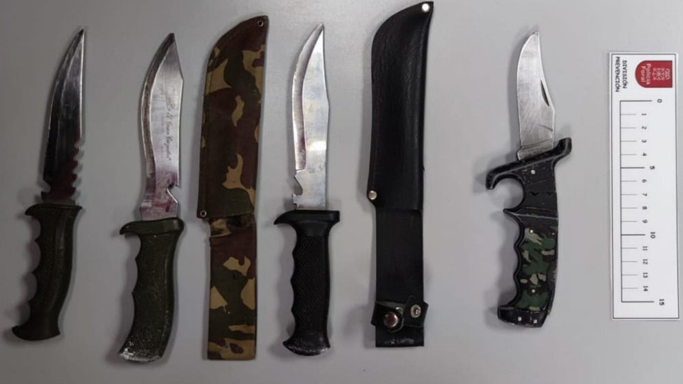 Varias personas llevaban cuchillos de más de 10 centímetros