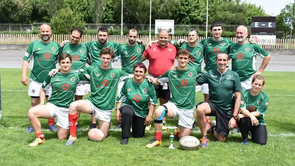 El equipo Iruña Rugby club en la Liga Bultza. Federación Navarra de Rugby.