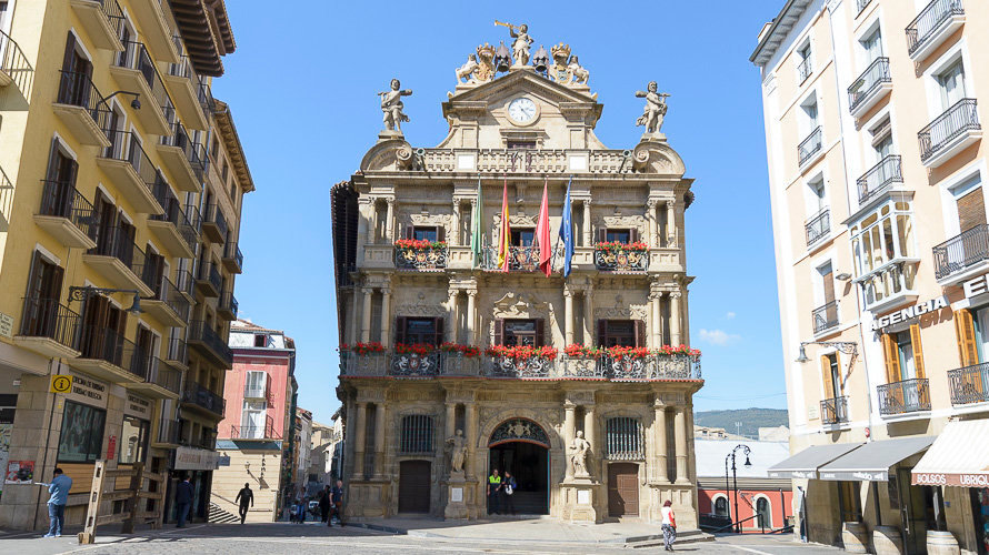 Fachada del Ayuntamiento de Pamplona. NAVARRA.COM