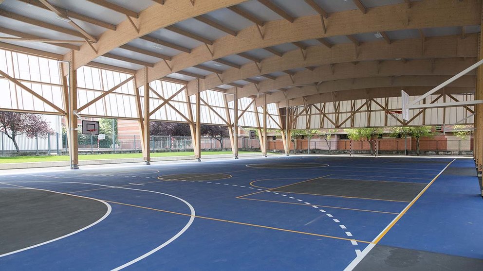 El colegio público de Ermitagaña estrenará pistas polideportivas cubiertas el próximo curso. AYUNTAMIENTO DE PAMPLONA