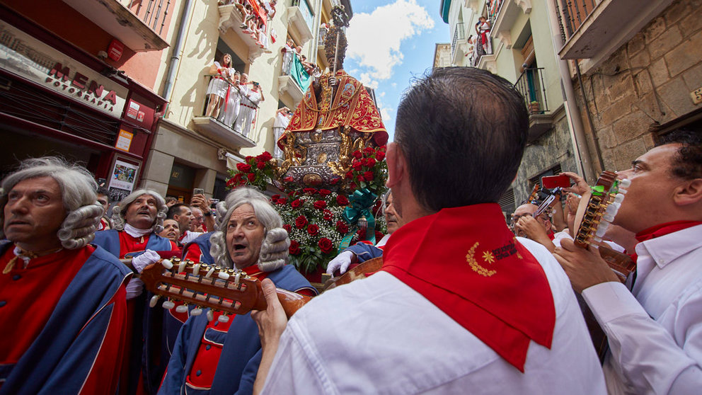 Procesión de San Fermín 2022 por las calles de Pamplona. IÑIGO ALZUGARAY