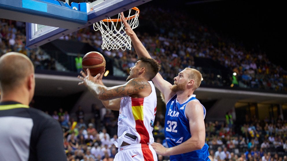 Partido entre las selecciones de baloncesto de España e Islandia correspondiente a la fase de clasificación para el Mundial de 2023 disputado en el pabellón Navarra Arena de Pamplona. IÑIGO ALZUGARAY