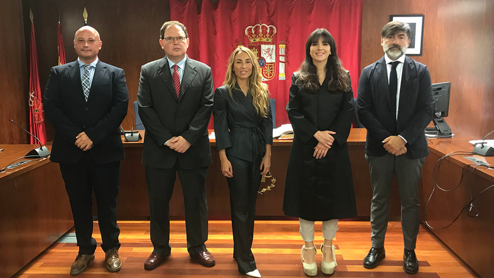 Óscar Muñoz Tabernero, Luis Enrique López Hernández, Silvia Badiola Coca, Vanesa Garbayo Iglesias y Rafael Lara González. CEDIDA