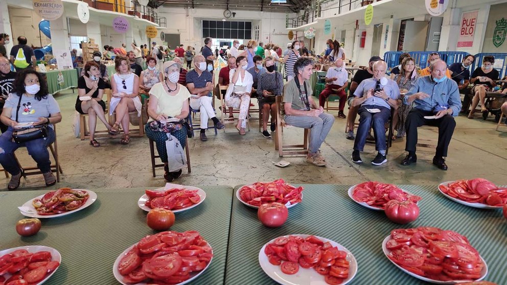 Feria del tomate en la Antigua Estación de Autobuses. ARCHIVO