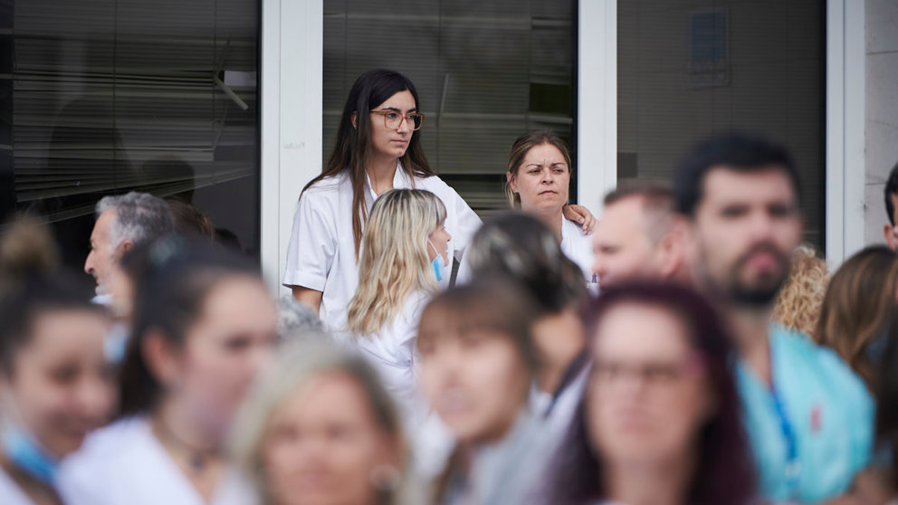 Concentración de repulsa por la agresión sexual sufrida por una trabajadora del Hospital Universitario de Navarra. PABLO LASAOSA