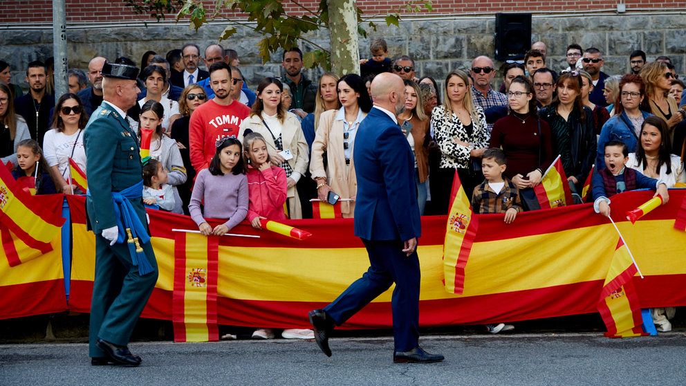 La Guardia Civil de Navarra celebra el día de su patrona, la Virgen del Pilar, en la Avenida de Galicia de Pamplona. IÑIGO ALZUGARAY