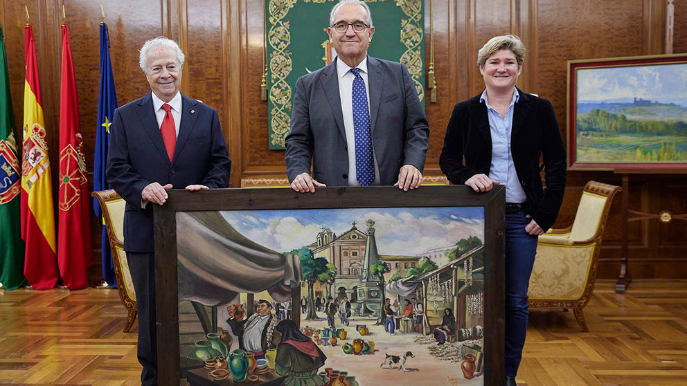 Acto de donación del cuadro de Lozano Bartolozzi al Ayuntamiento de Pamplona.