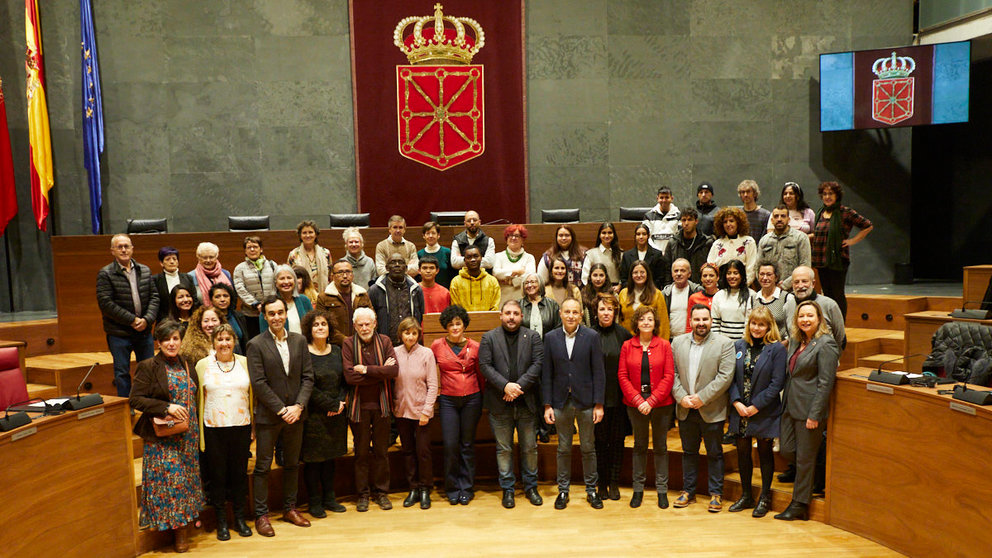 Acto institucional para la lectura de la Declaración de los Derechos Humanos en el Parlamento de Navarra. IÑIGO ALZUGARAY