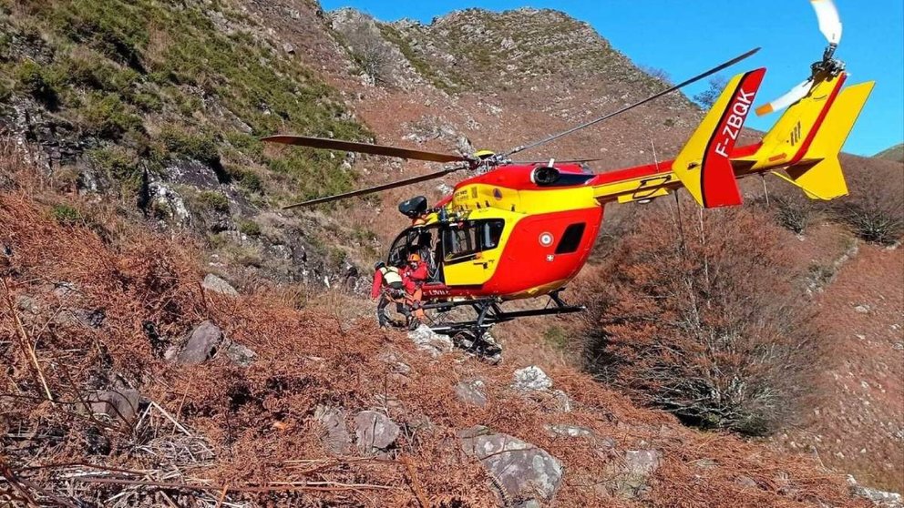 Rescate del montañero fallecido en Baztán. BOMBEROS DE NAVARRA