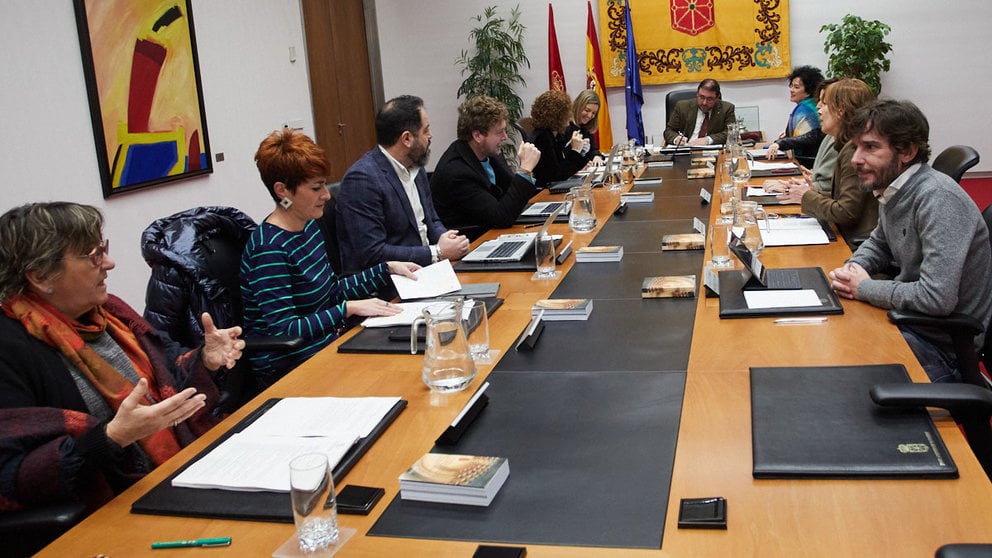 Mesa y Junta de Portavoces del Parlamento de Navarra. IÑIGO ALZUGARAY