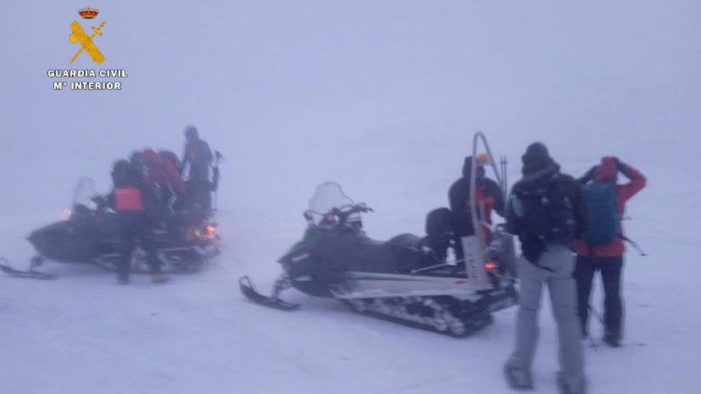 Rescatados cinco montañeros navarros en La Rioja cuando hacían una ruta por la nieve. GUARDIA CIVIL