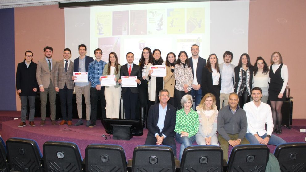 El Colegio de Médicos de Navarra entrega los premios
del IX Certamen de casos clínicos para médicos en
formación. COLEGIO DE MÉDICOS DE NAVARRA