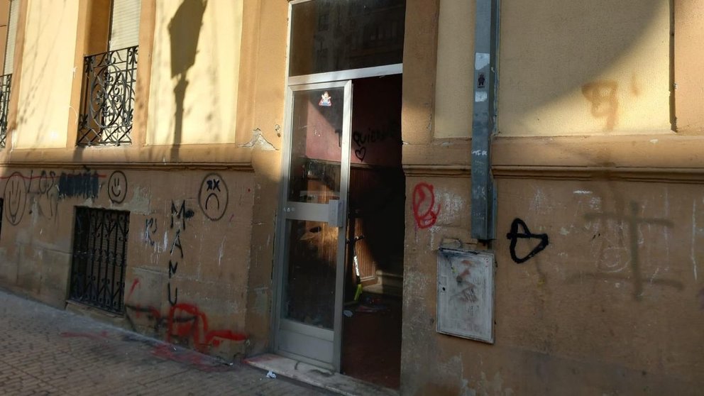 Portal de Avenida de Navarra, 16 de Logroño,donde presuntamente sucedieron los hechos - EUROPA PRESS