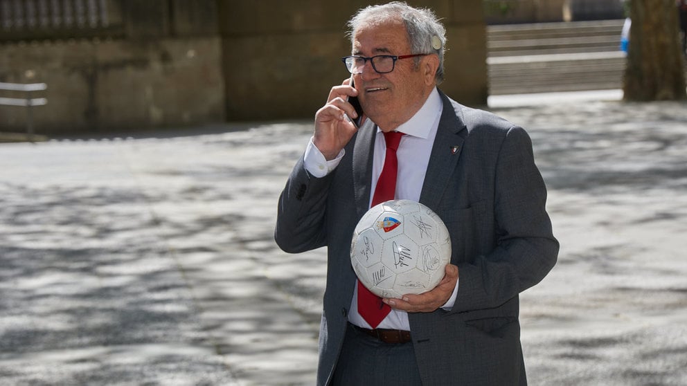 Luis Sabalza, presidente del CA Osasuna. IÑIGO ALZUGARAY