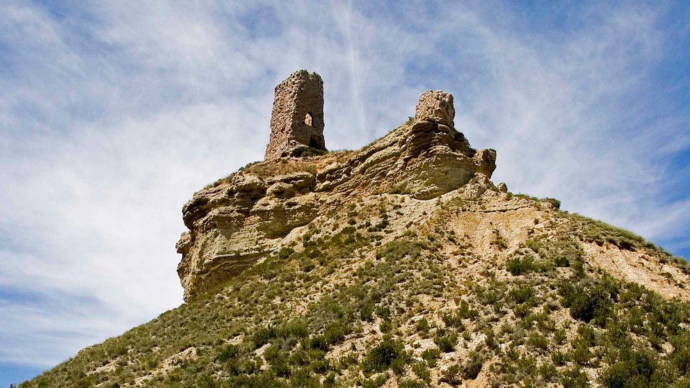 Imagen de archivo del Castillo de Peñaflor en el Vedado de Eguaras en Navarra. Javier Campos