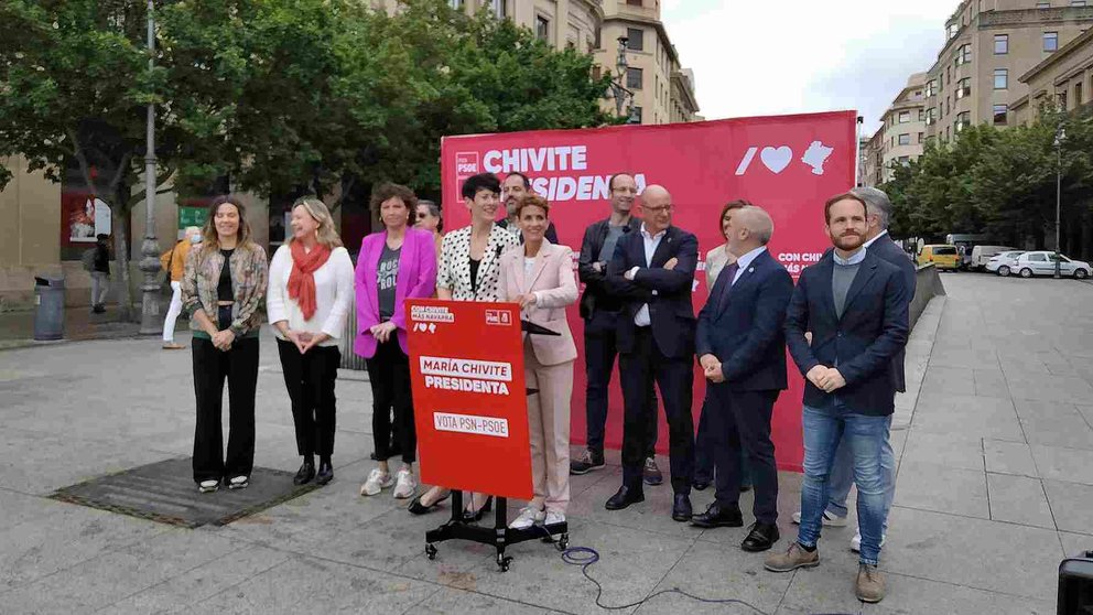 La candidata a la presidencia del Gobierno de Navarra por el PSN, María Chivite en el acto electoral de este martes en Pamplona. EUROPAPRESS