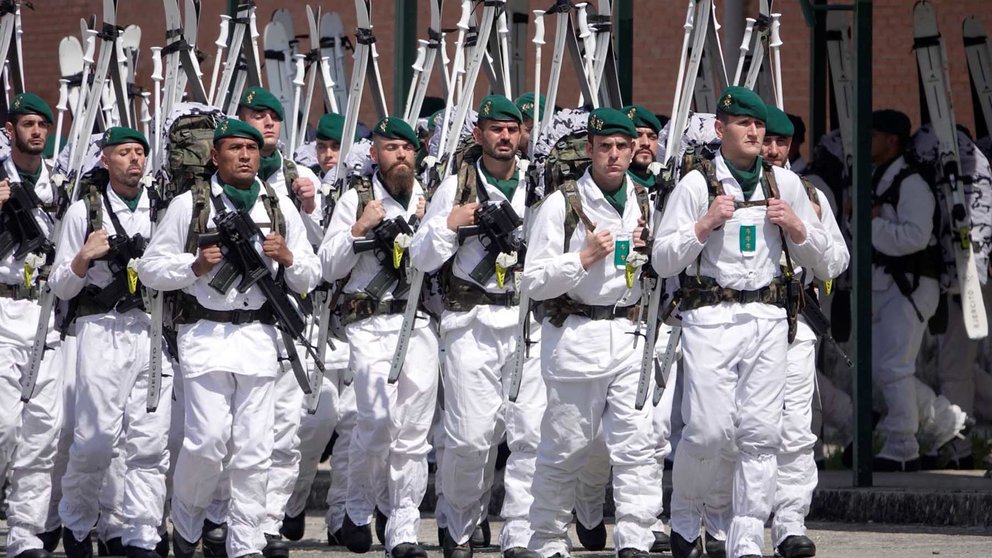 El Ejército celebra en el cuartel de Aizoáin el 124º aniversario de las Unidades de Montaña. CEDIDA