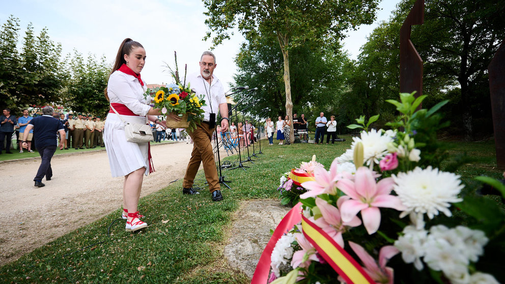 Homenaje en memoria a Francisco Casanova, organizado por Vecinos de Paz, cuando se cumplen 23 años de su asesinato por ETA. PABLO LASAOSA