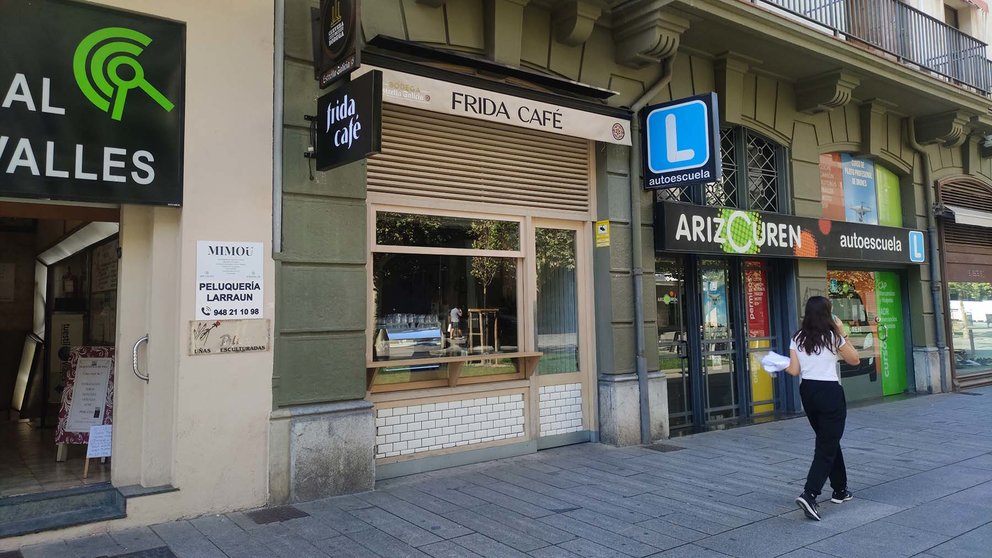 Fachada del nuevo Frida Café en la avenida Roncesvalles en Pamplona. NAVARRA.COM