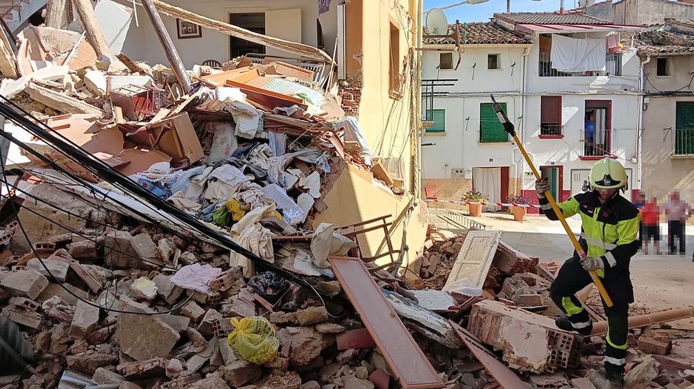 Tres heridos en Lodosa tras derrumbarse un edificio. BOMBEROS DE NAVARRA
