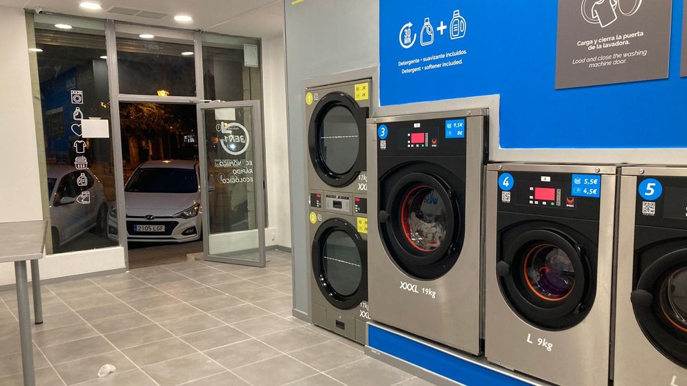 Nueva lavandería 'La Wash' en la calle Navarro Villoslada en Pamplona. CEDIDA