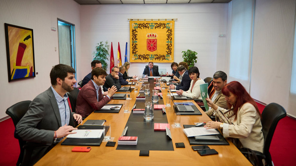 Mesa y Junta de Potavoces del Parlamento. PABLO LASAOSA