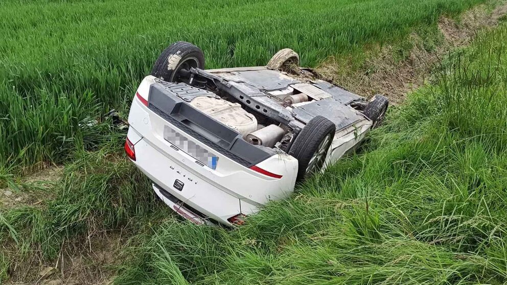 Accidente de tráfico en Urroz-Villa. BOMBEROS DE NAVARRA