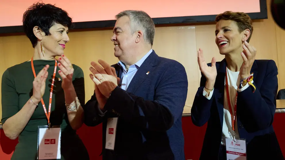 Comité Regional del PSN con la presencia de la secretaria general del PSN-PSOE, María Chivite, el secretario de Organización del PSOE, Santos Cerdán, y la ministra de Inclusión, Seguridad Social y Migraciones, Elma Saiz. IÑIGO ALZUGARAY