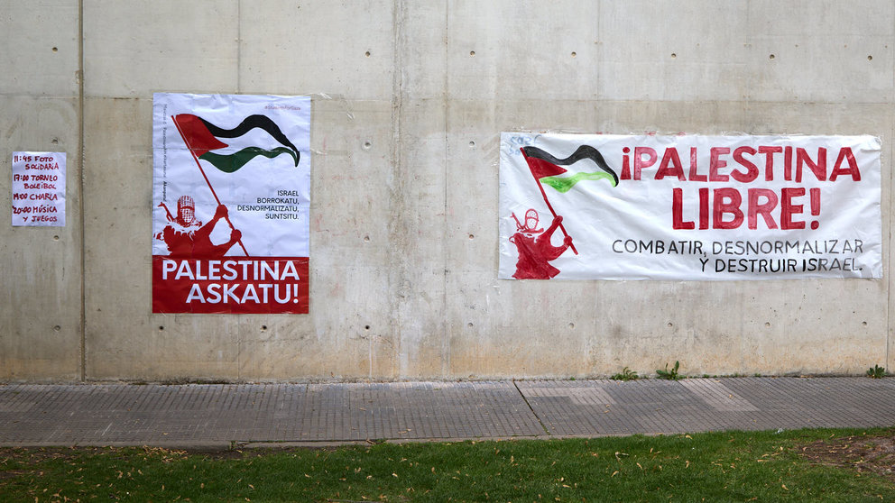 Acampada universitaria frente al aulario del campus de Arrosadia de la UPNA (Universidad Pública de Navarra) bajo el bajo el lema global #StudentsForGaza a favor de Palestina y en contra del genocidio de Israel. IÑIGO ALZUGARAY