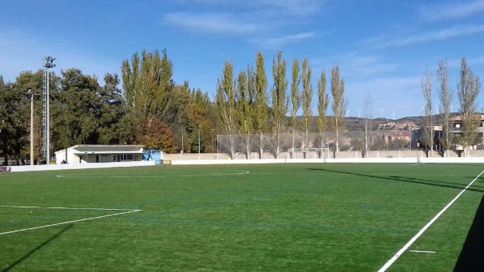 Campo de fútbol de hierba artificial de la Ciudad Deportiva Cantolagua de Sangüesa. AYUNTAMIENTO DE SANGÜESA