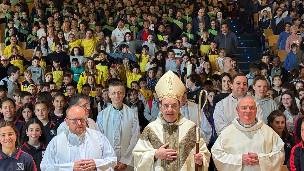 Javierada Escolar 2024 con más de 1.000 estudiantes. JAVIERADAS