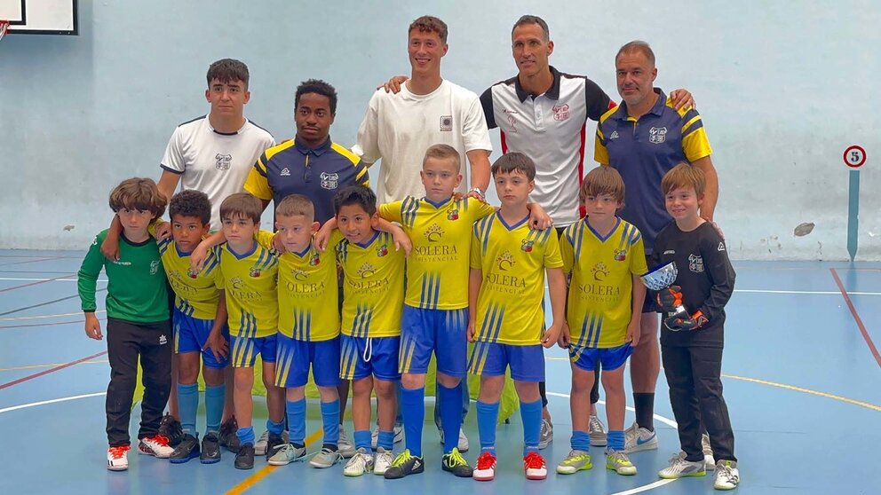 El equipo de 7 años Amigó D se ha proclamado campeón de su categoría en el XXXII Torneo Santi Macaya de Luis Amigó.