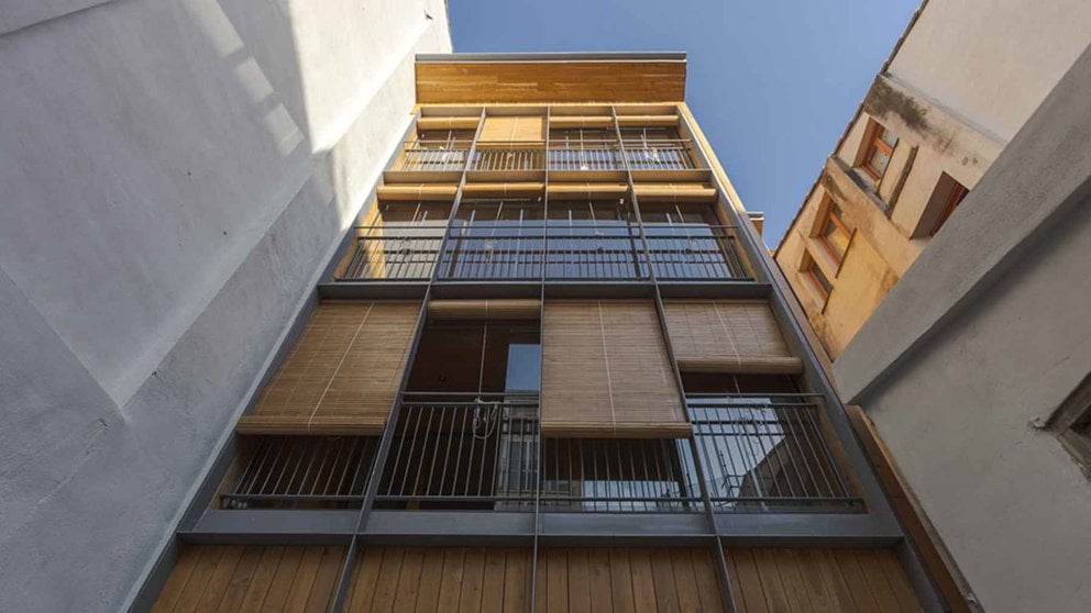 Edificios rehabilitados en la calle Descalzos del casco viejo de Pamplona. AYUNTAMIENTO DE PAMPLONA