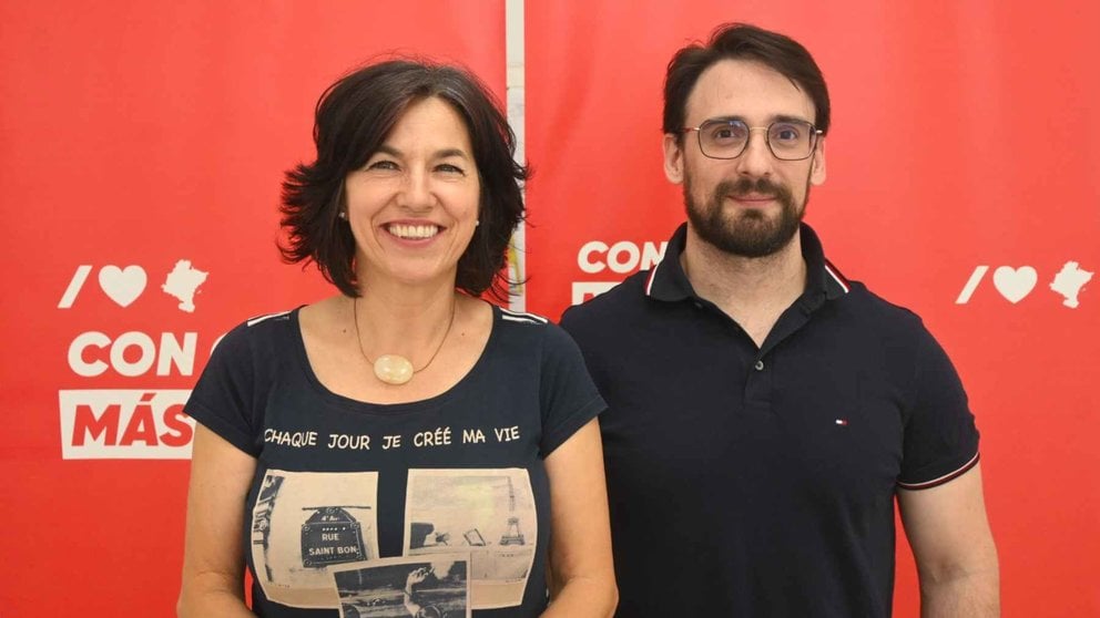 La portavoz del PSN en el Ayuntamiento de Tudela, Olga Chueca junto al concejal Eduardo Vidondo. PSN