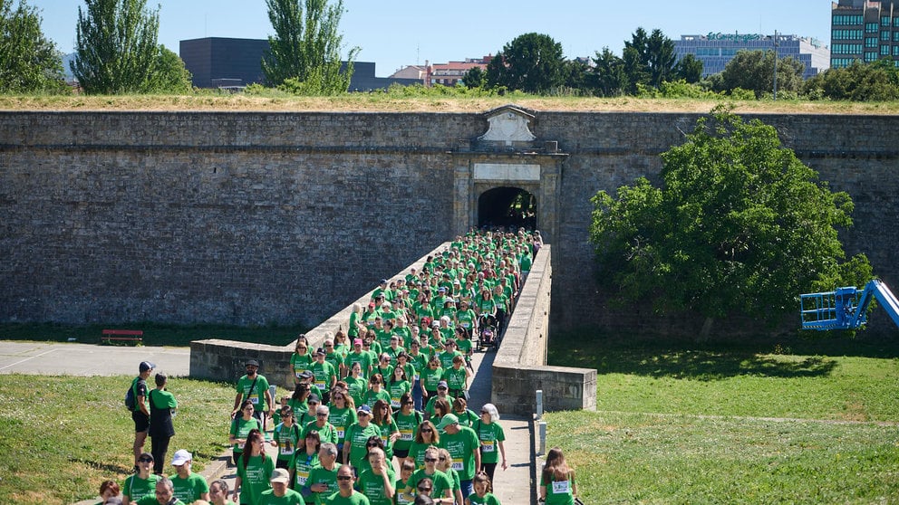 X Marcha Contra el Cáncer 2024 en Pamplona organizada por la Asociación Española Contra el Cáncer en Navarra. PABLO LASAOSA