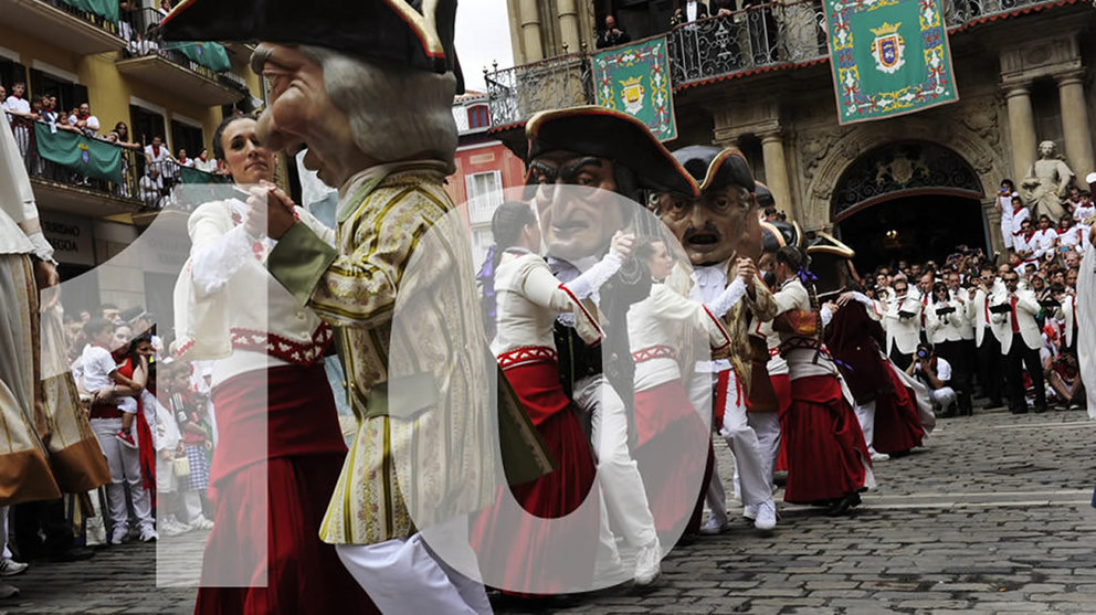 San Fermín 10 de julio. Comparsa de Gigantes y Cabezudos. REUTERS