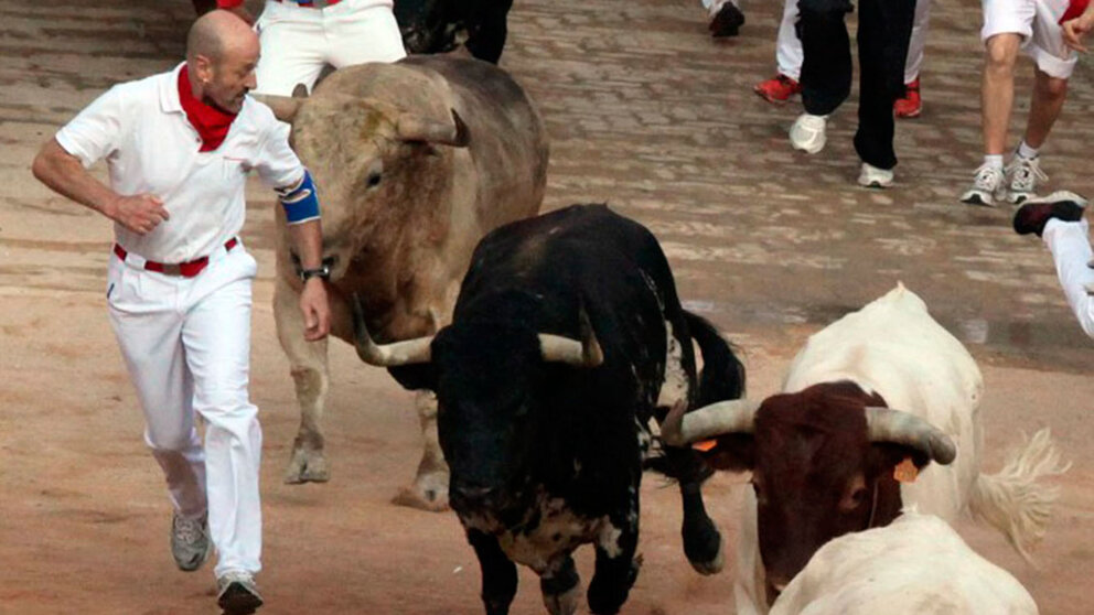 Julen Madina corriendo el encierro de San Fermín en Pamplona. Facebook Amigos de Julen.