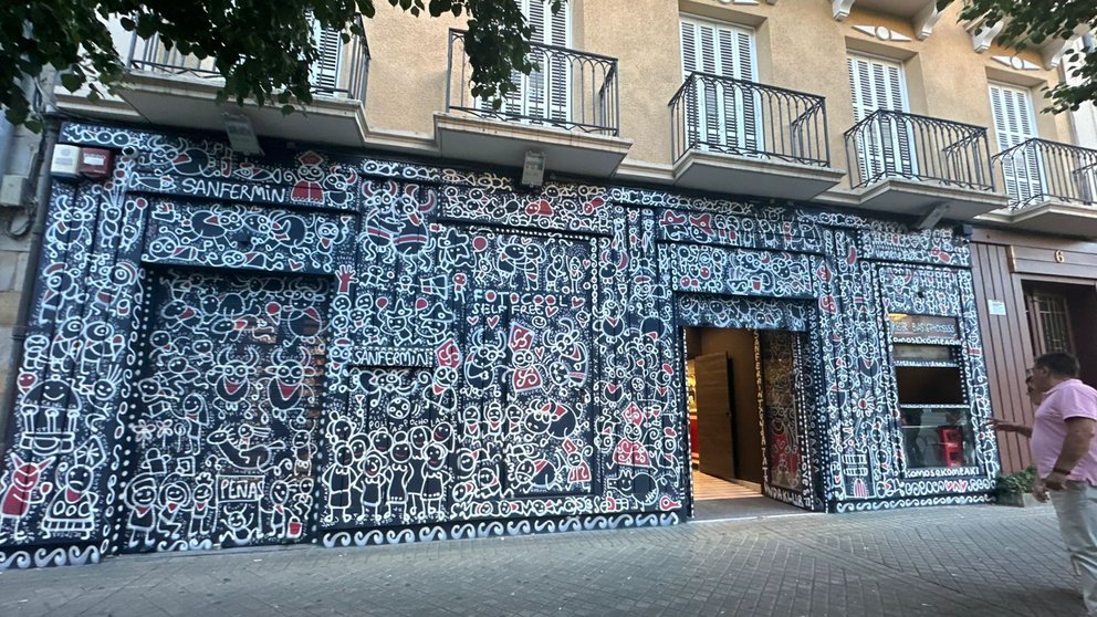 El nuevo bar Txunda Ta Txunda que abre solo por San Fermín en Pamplona. NAVARRA.COM