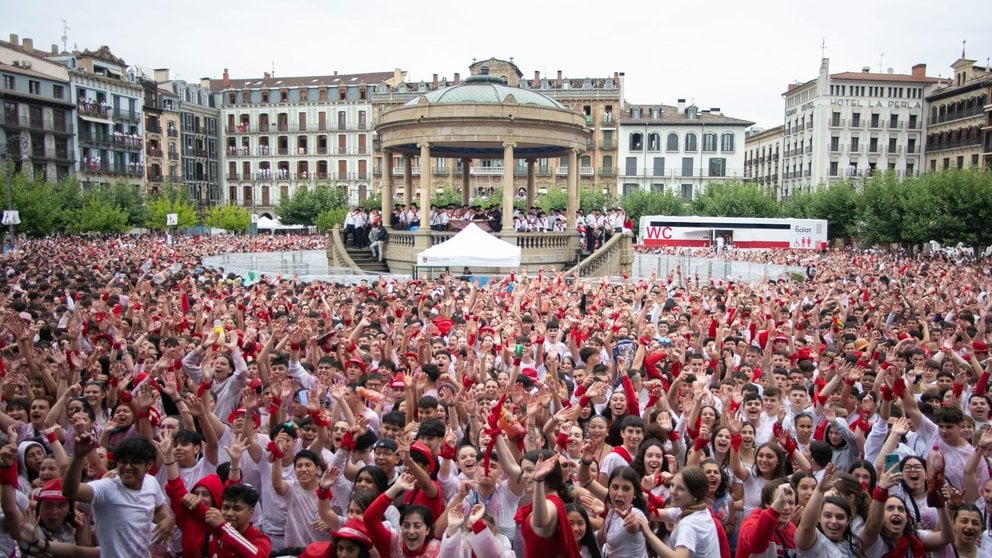 Chupinazo de San Fermín 2024 en la plaza del Castillo de Pamplona. AYUNTAMIENTO DE PAMPLONA (3)