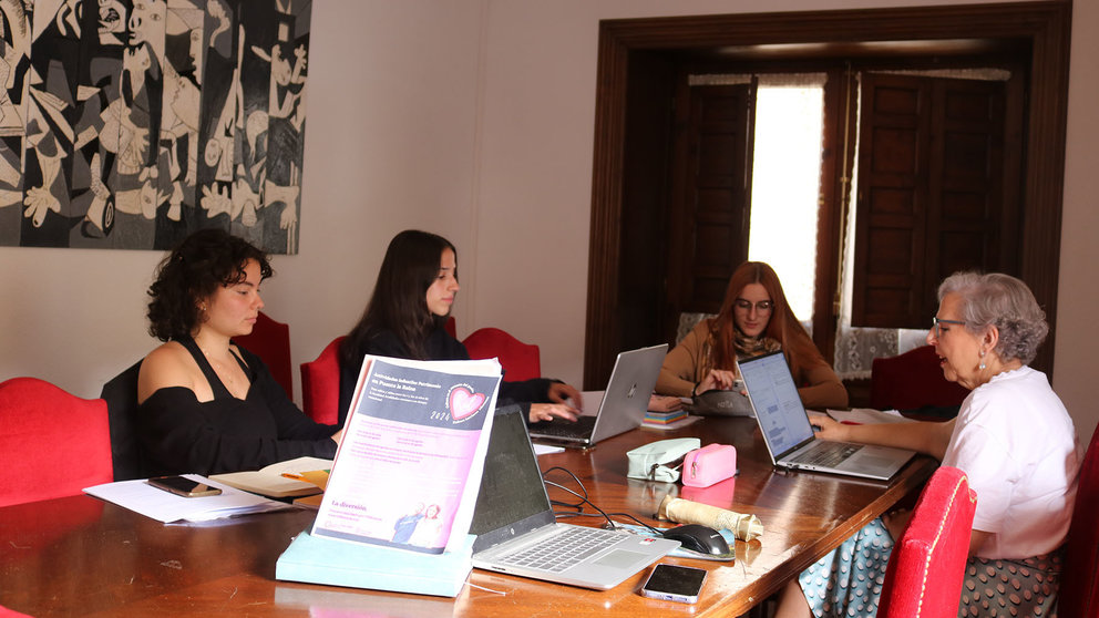 Las representantes de la cooperativa Tdiferencia reunidas. CEDIDA