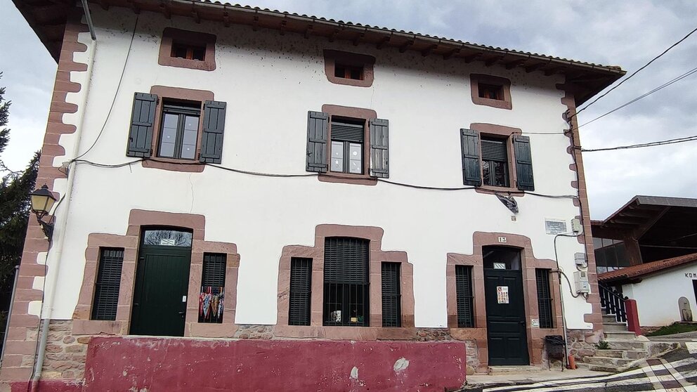 Fachada del colegio de Arraioz- GOBIERNO DE NAVARRA