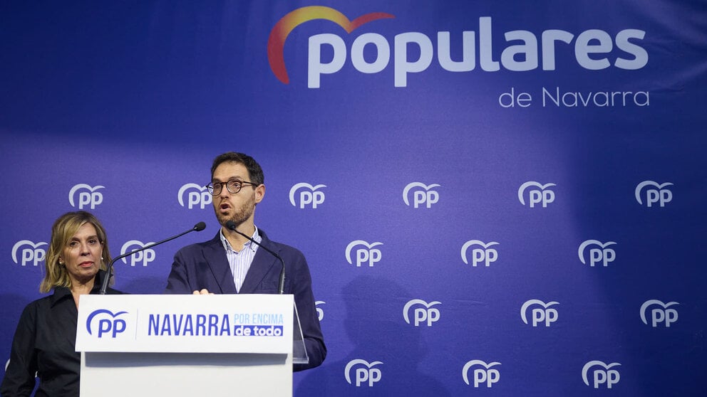 El diputado navarro del Partido Popular, Sergio Sayas, realiza un balance del curso político en la sede del PPN en Pamplona. IÑIGO ALZUGARAY