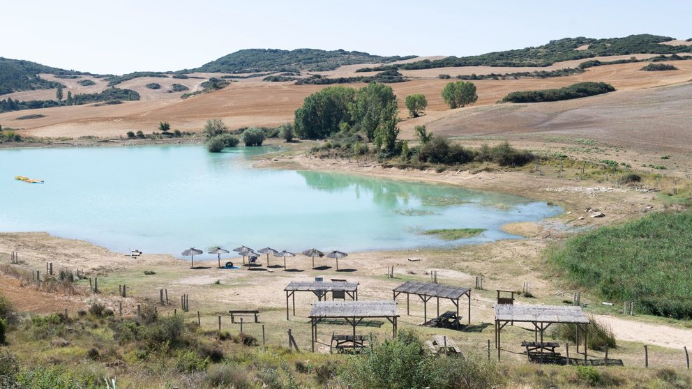 Imagen de la playa del pantano de Alloz. GOBIERNO DE NAVARRA